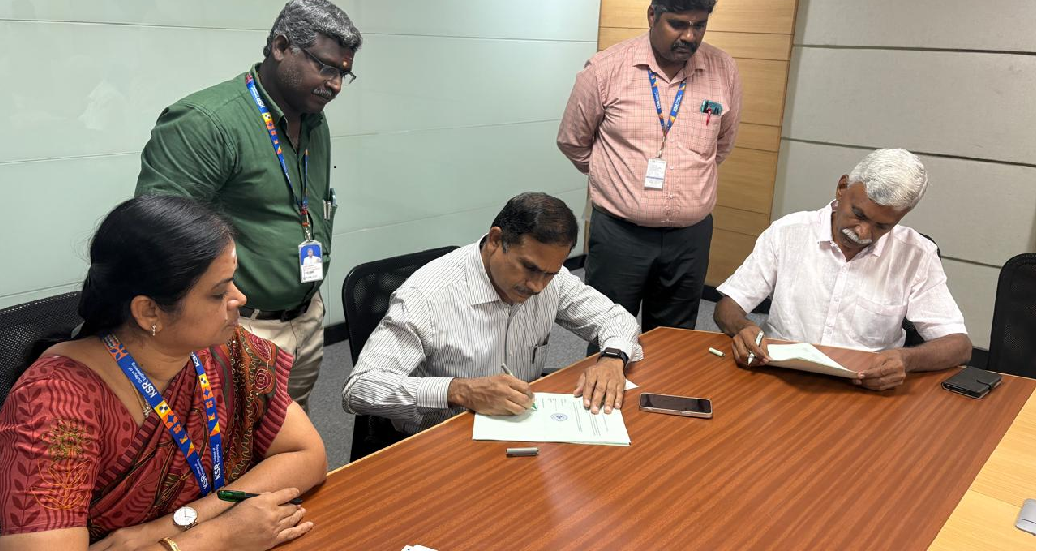 KSRCE Signing MoU with DMW CNC Centre, Erode on 31.10.2025 at 10.30 AM  in Spinel Hall